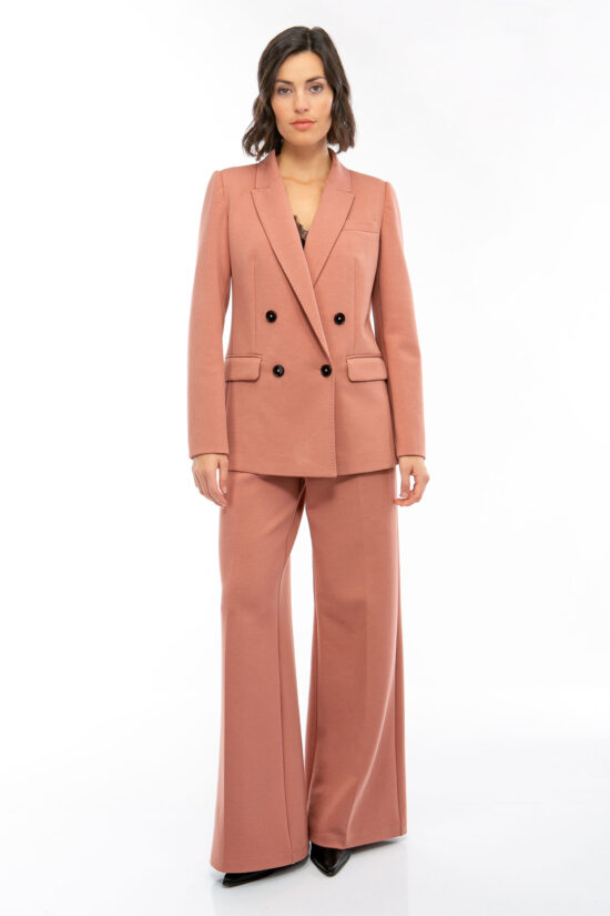IVI collection SOLID JERSEY hochwertige Blazer in den Farben rose aus der Resort25 Kollektion. IVI collection SOLID JERSEY high-quality blazer in rose from the Resort25 collection.