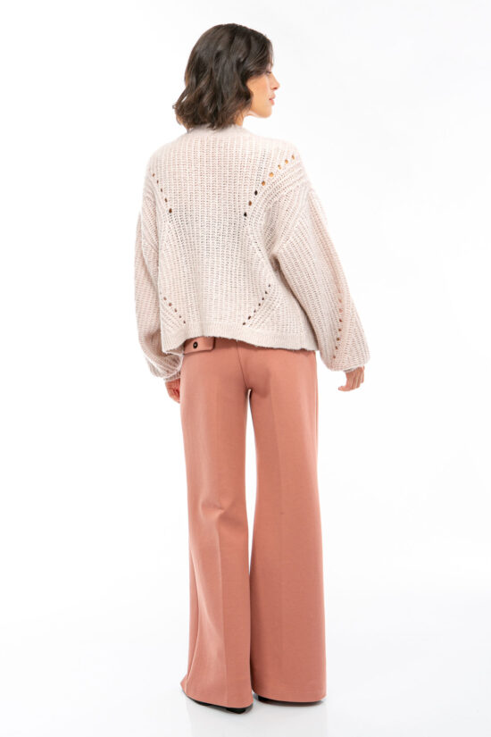 IVI collection SOLID KNIT Strickcardigan in der Farbe rose aus der Resort25 Kollektion. IVI collection SOLID KNIT cardigan in rose from the Resort25 collection.