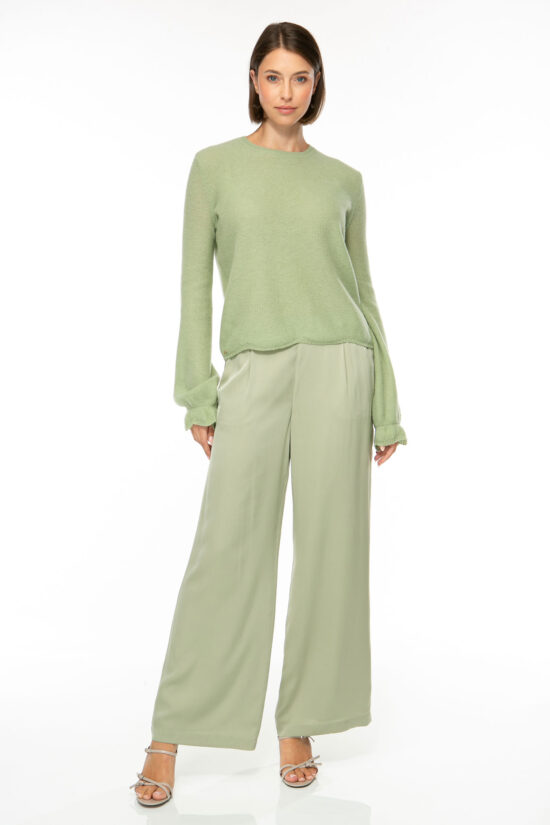 Produktbild: SOLID KNIT Kaschmir Pullover in salbei. Bild von vorne.