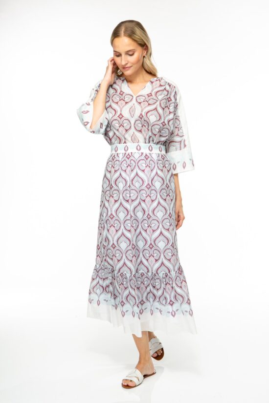 Produktbild: FRESCO Baumwollbluse mit floralem Print auf weißem Hintergrund. Bild von vorne.