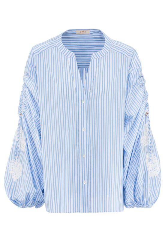 Produktbild: Lässige Bluse im Oversize-Fit aus einem gestreiften Baumwollstoff.