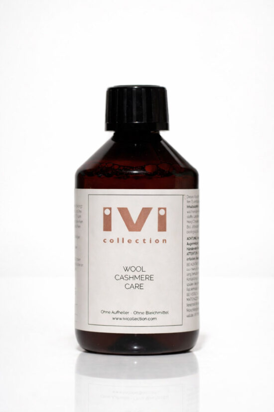 Produktbild: Wool Cashmere washing detergent.