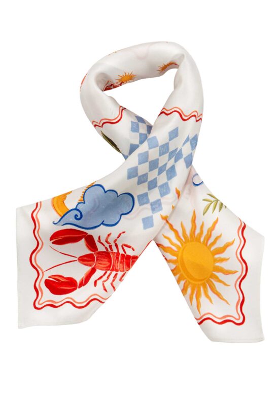 Produktbild: Tuch aus hochwertigem Seidentwill in quadratischer Form.