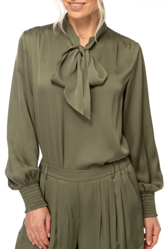 SOLID SILK Bluse mit Schluppe, olive